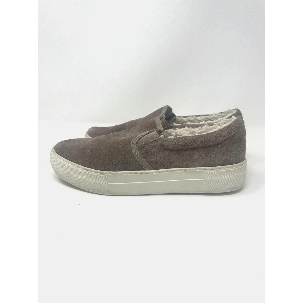 J/Slides Women’s Faux Fur Low Top Platform Sneakers Brown Suede Size 7.5